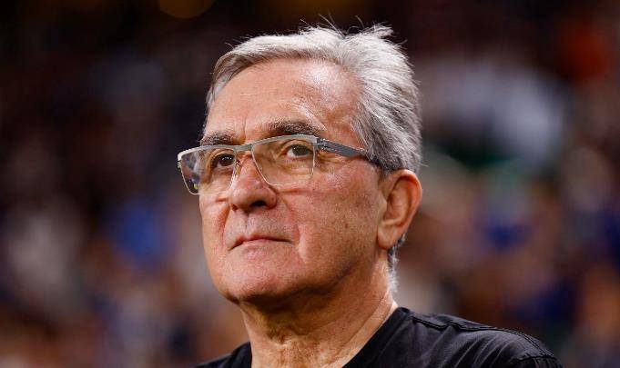 Karsa连续十五场比赛得分超过刷新纪录，DWG不断突破！引发球迷热议的简单介绍