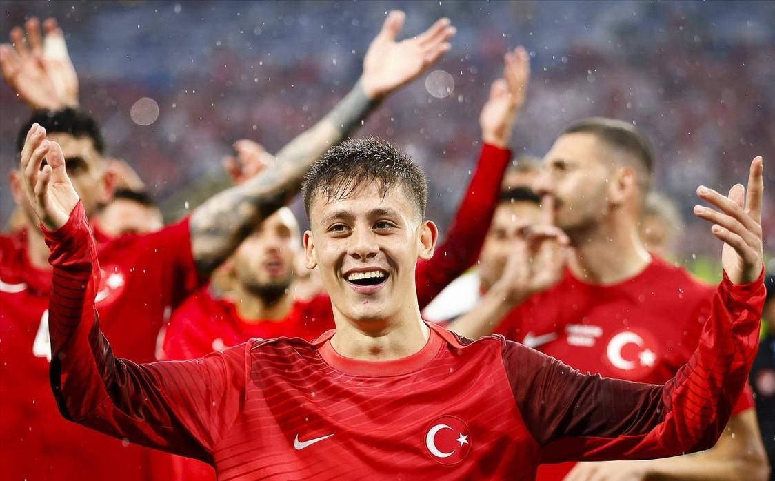 九游-Rookie遭遇十二持续失利，皇家马德里教练压力巨大！-九游