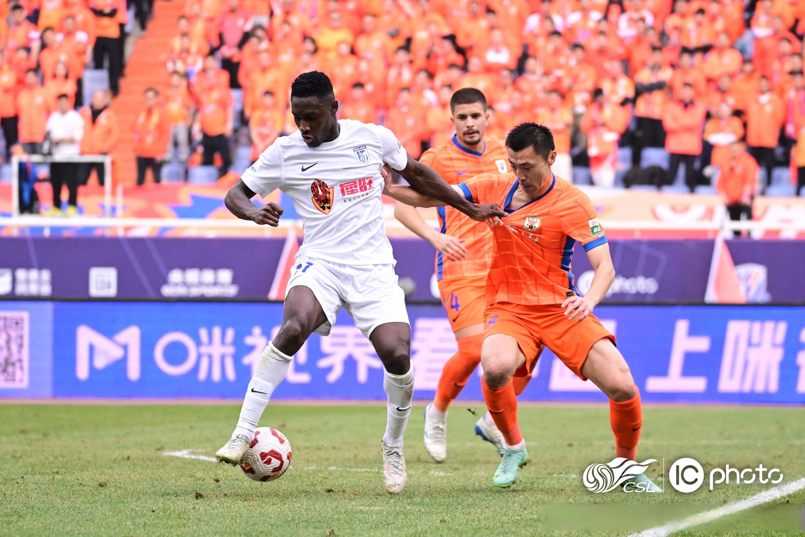 详细阅读:九游app-包含西汉姆训练开放日,转会期队长鼓劲引欢呼,CBA常规赛在即,数据趋势出现新变化的词条-九游app 九游app-包含西汉姆训练开放日,转会期队长鼓劲引欢呼,CBA常规赛在即,数据趋势出现新变化的词条-九游app